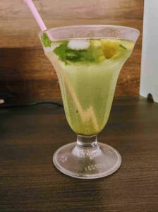 Kiwi mojito