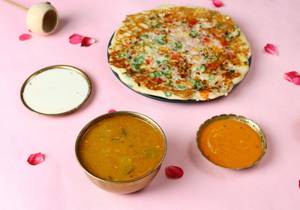 MIX VEG UTTAPAM