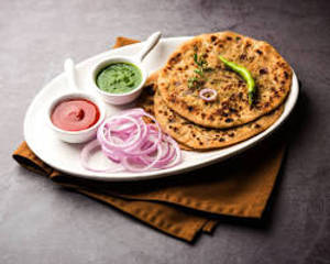 2 Pyaz Paratha