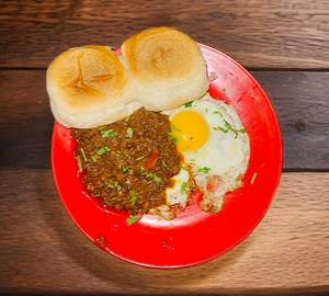 Malegaon Style Half Fry 2 Egg (4) pav