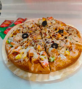 Paneer cheese pizza [8 inch - 6 pc]