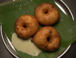Vada (1 Piece)