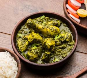Chicken Hyderabadi with born