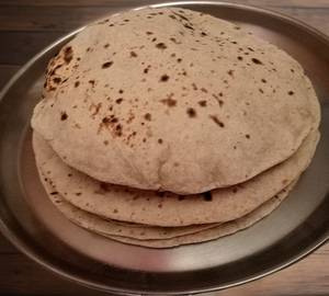 Plain tawa roti