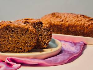 Sugarfree Banana Bread Cake Slice