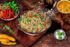 Veg Hakka Noodles
