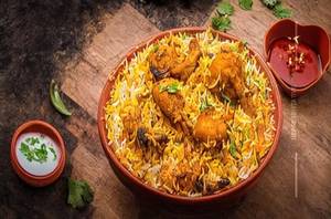 Green bucket special chicken biryani