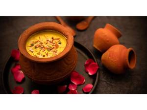 Matka Rabri Phirnee [500 Gm]