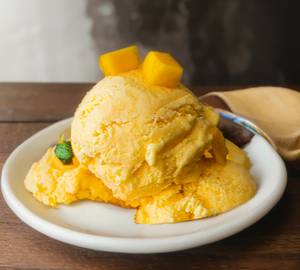 Mango Ice Cream [Three Scoop]