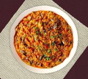 Achari baigan sabzi...half