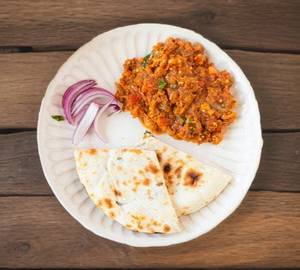 2 PC's Roti with Cut Bringer Curry
