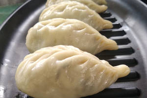 Veg Momo Steamed (8 Pcs)