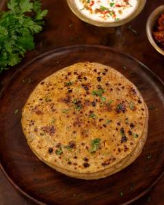 Aloo pyaj paratha