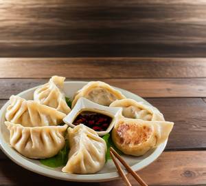 Steam Momos (8Pcs)