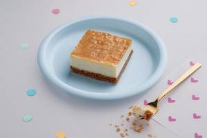Protein-rich Peanut Butter Cheesecake Slice