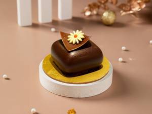 Eggless Coffee Caramel Pastry Square