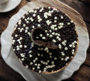 Choco Chips Cake