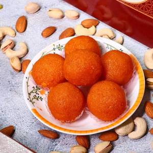 Boondi Laddoo