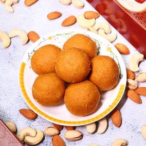 Besan Laddoo