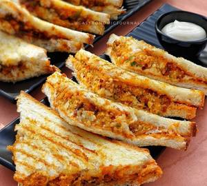 Chicken Cheese Tandoori Sandwich