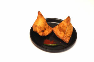 Samosa Plate (2 Pcs.)