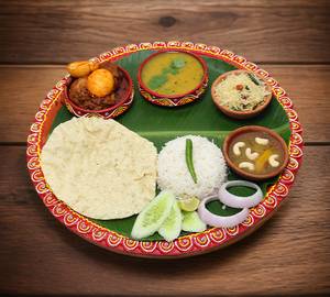 Chicken Duckbanglow Thali