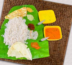 Boiled Rice + Kerala chikken cury