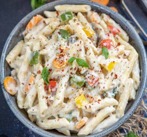 White Creamy Veg Pasta