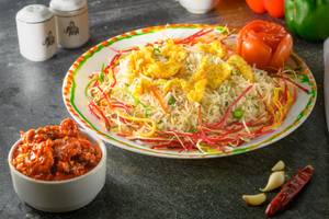 Egg Fried Rice With Chicken Hot Garlic Combo