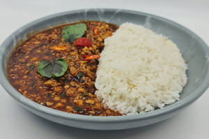 Minced Basil Chicken With Rice