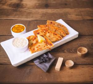 2 Aloo Onion Paratha