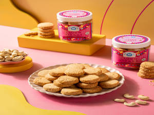 Cashew Cookies (Pack of 8)