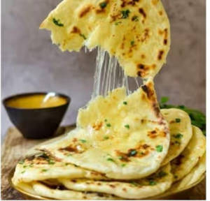 Cheese Naan (with Gravy)