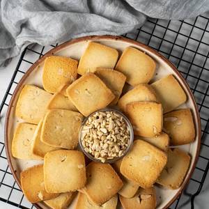 Butter Cashew Biscuits