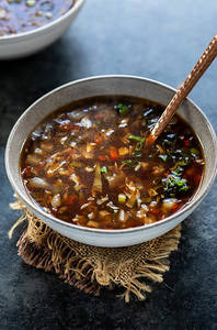 HOT & SOUR SOUP