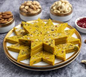 Kesar Pista Kaju Katli (SS)