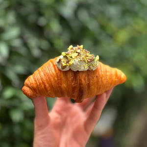 Pistachio Croissant