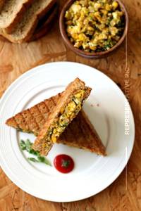 Bombay kaccha sandwich                                            