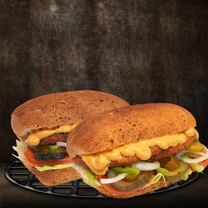 Tex Mex Chicken Slider + Chicken Tikka
