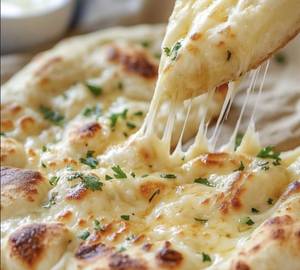 Cheese Garlic Naan