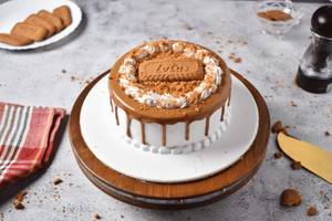 Lotus Biscoff Cake