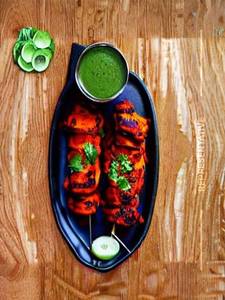 Tandoori Chicken Tikka Wrap