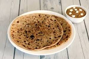 2 Methi Paratha With Aloo Matar Gravy