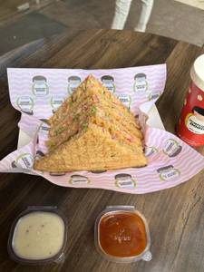 Chicken Cheese Grilled Sandwich