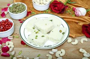 Thal Burfi