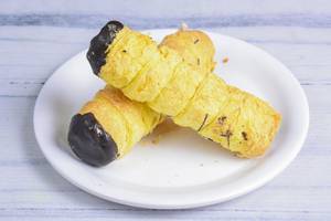 Chocolate Cream Roll [6 Pieces]