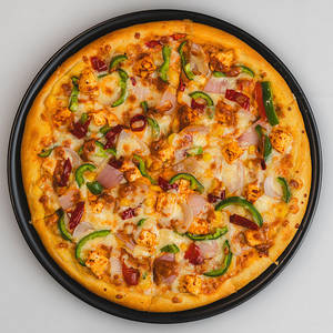 Makhani Pizza