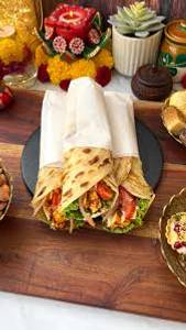Paneer shawarma