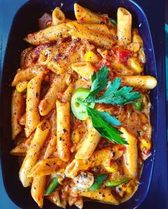 Schezwan mix veg delight pasta