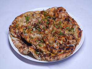 Amritsari Stuffed Kulcha